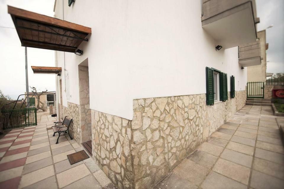 Casale Delle Piane Bed and Breakfast Matera Exteriör bild